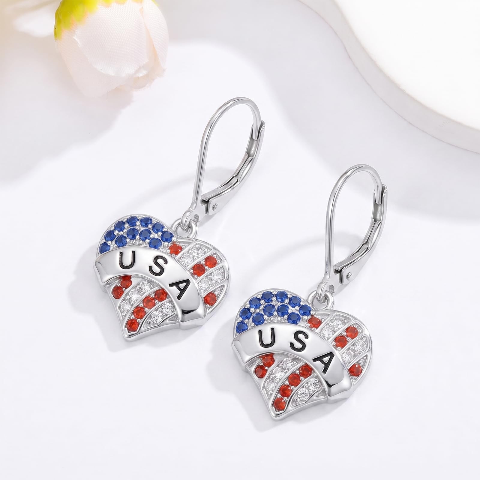 USA American Flag Dangle Drop Earrings for Women Patriotic USA Heart Red Whit…