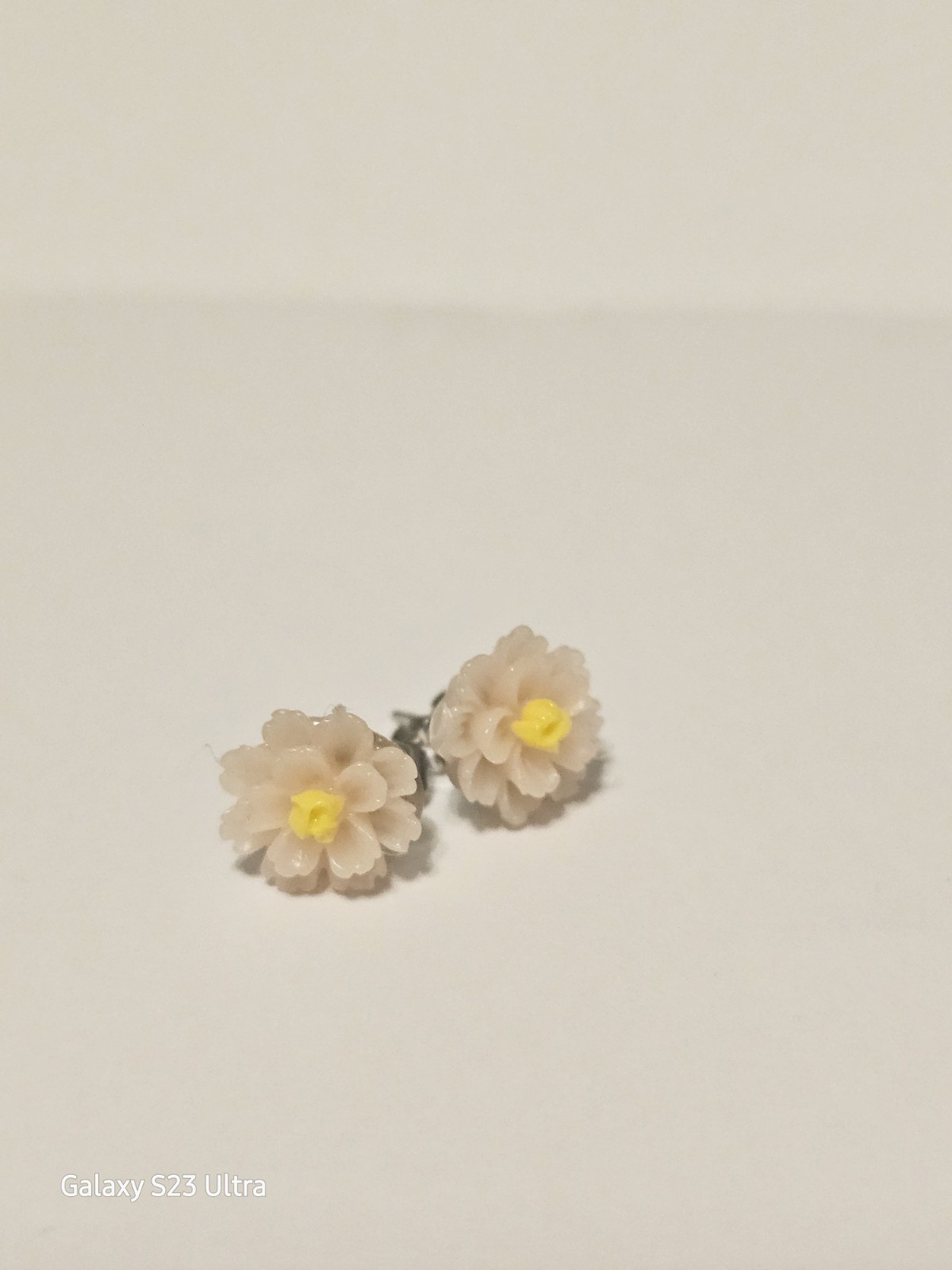 Flower Stud Earrings Lot Multicolor Resin Butterfly Back Lobe No Stone