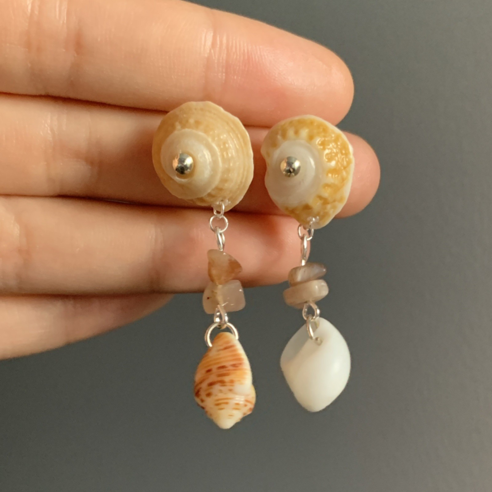 Multicolor Natural Shell Chip & Beaded Dangle Drop Earrings, Silver Tone Hook