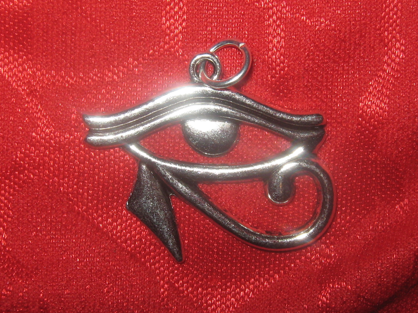 USA WHOLESALE LOT OF 10 SILVER TONE EGYPTIAN EGYPT EYE OF HORUS PENDANT CHARMS