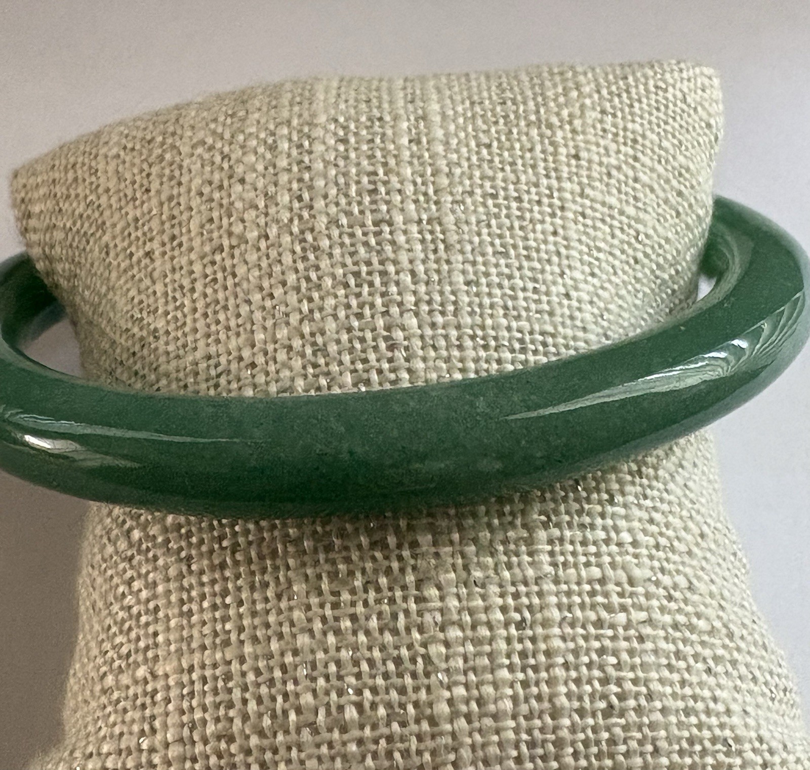 Green Jadeite Jade Color Unknown Material Glass Like Bangle Bracelet