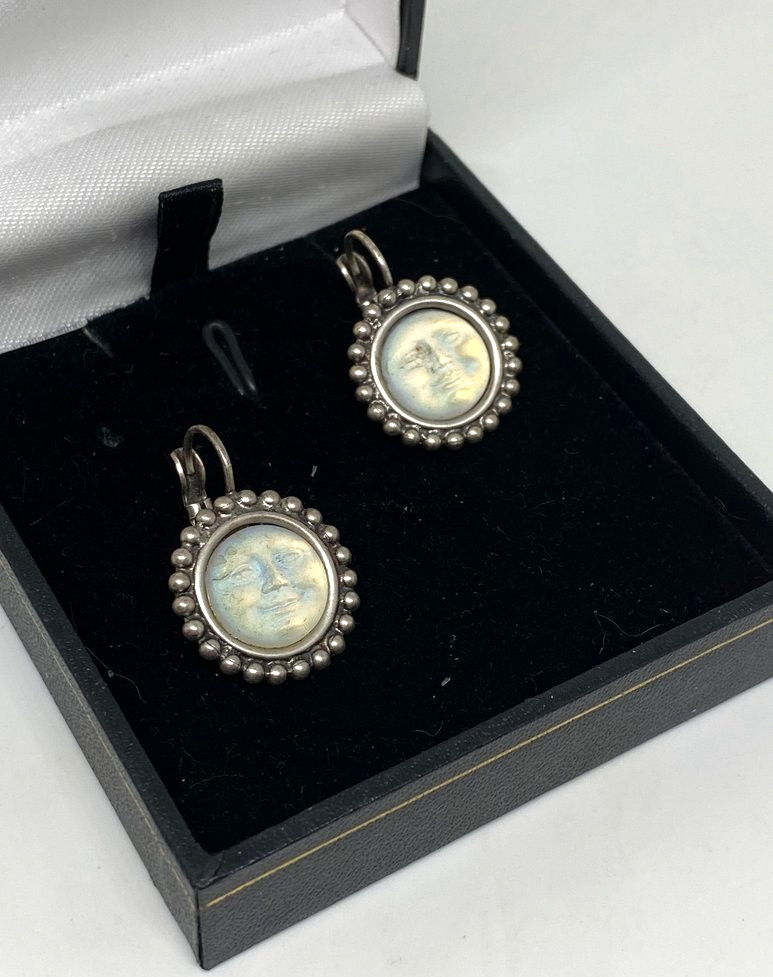 Kirks Folly Moon Face Earrings Iridescent Silvertone Leverback Signed Celestial