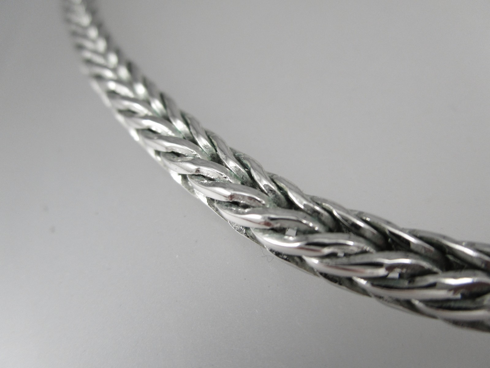 Silver Tone Wheat link Chain 17″ Necklace Collar Magnetic Clasp 791