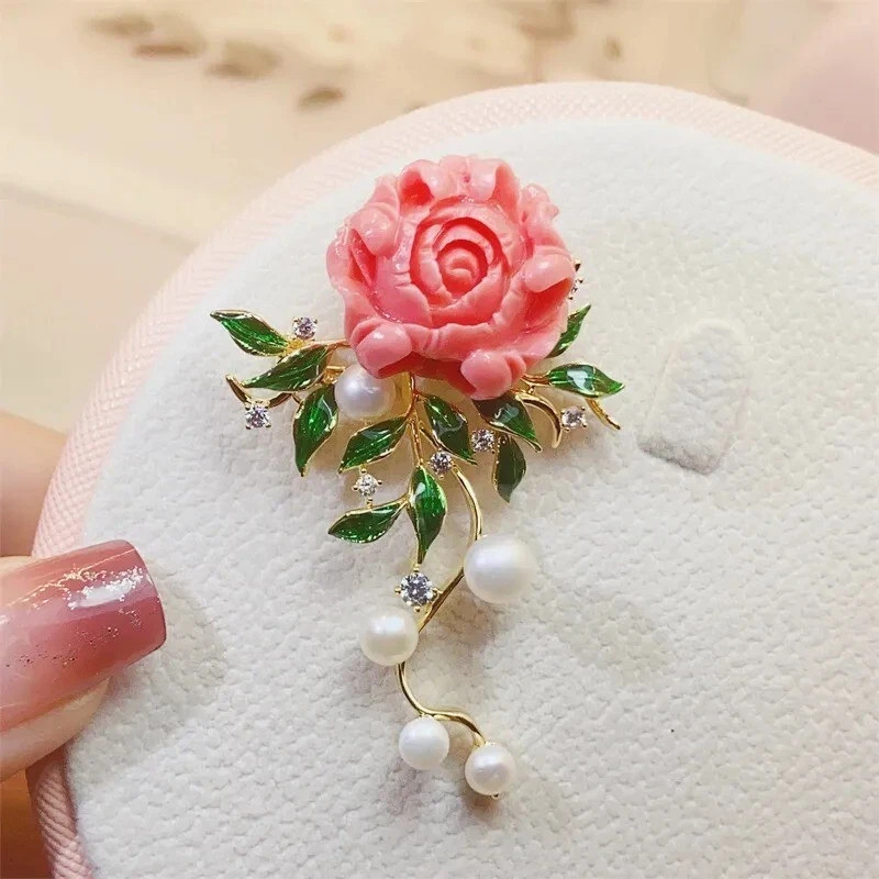Elegant Rose Flower Brooch Pin for Women New Faux Pearl Fashion Gift Jewelry