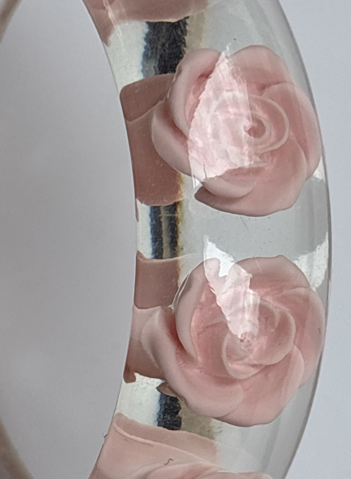 Vintage Lucite Clear Bangle Plastic Resin Pink Embedded Roses