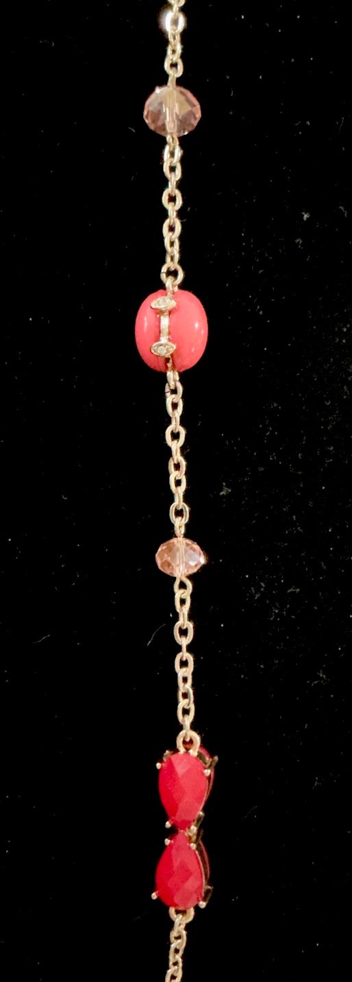 WHITE HOUSE BLACK MARKET Coral & Red Cabochon Crystal Gold Strand Necklace-NWOT