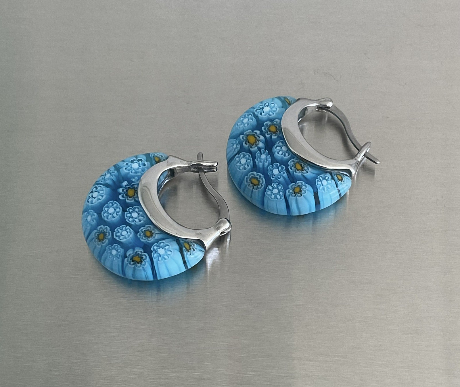Blue Murano Millefiori Style Daisy Glass 1″ Hoop Earrings Stainless Steel