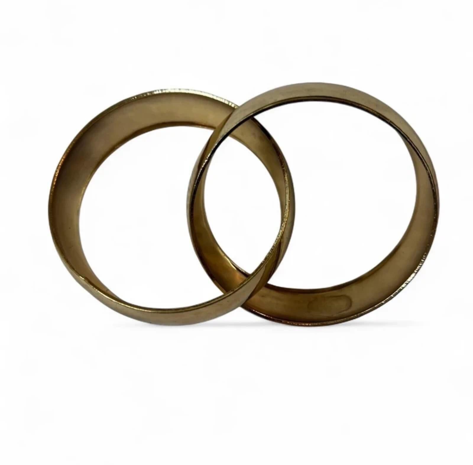 Minimalist Gold Cuff Interlocking Bracelet