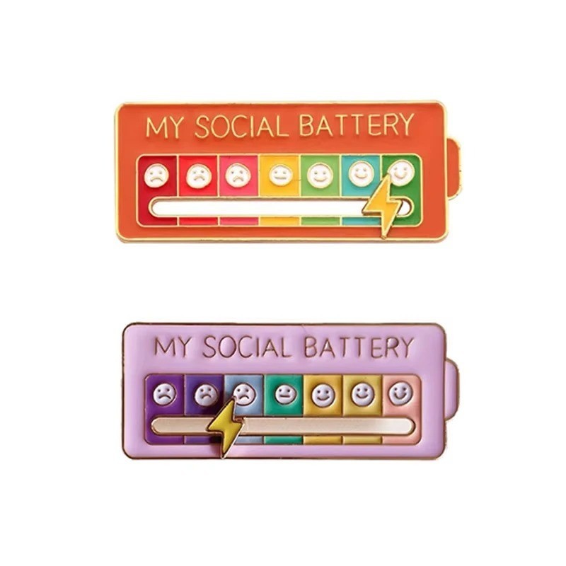 Funny Social Battery Slider Pin – 7-Mood Expression Badge, Cute Interactive Pin