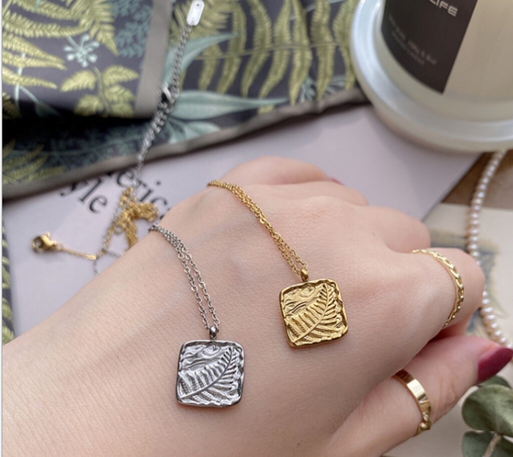 Women Gold Plated Titanium Stainless Steel Dream Leaf Square Bar Necklace 16-18″