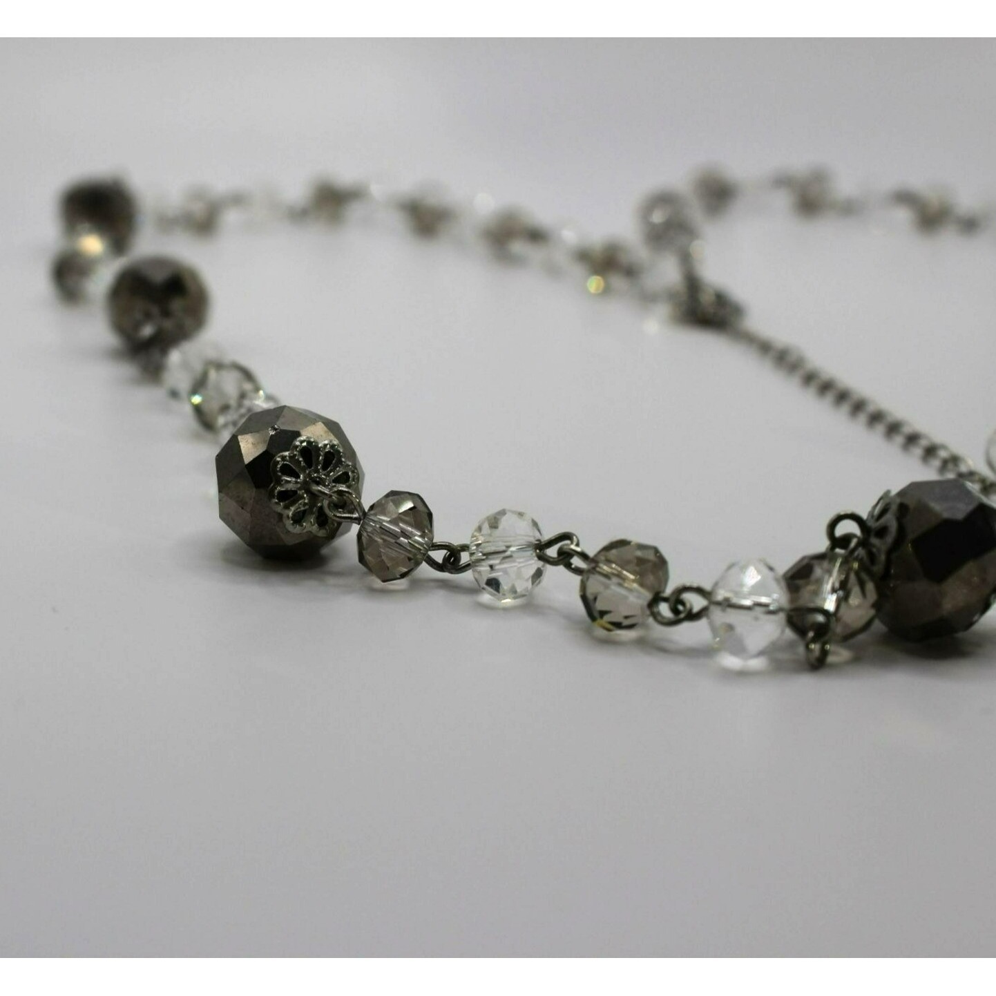 Glass Silver Gray Clear Faceted Beads Silver Tone Long Necklace 15″ Silver Tone