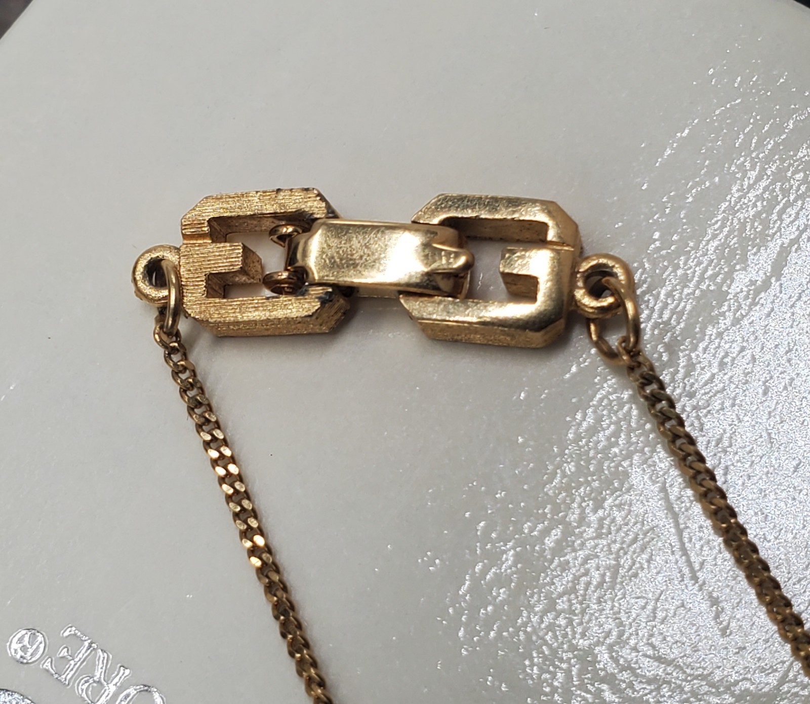 GG Givenchy Clear Crystal Dainty Gold-tone Choker Necklace 15.5″ Designer Signed