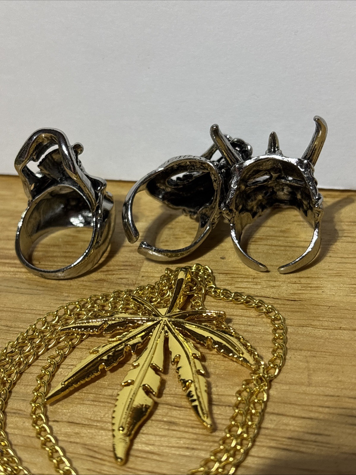 3-Bikers metal alloy classic skull rings Biker Gothic Style. 2-adjustable& Bonus