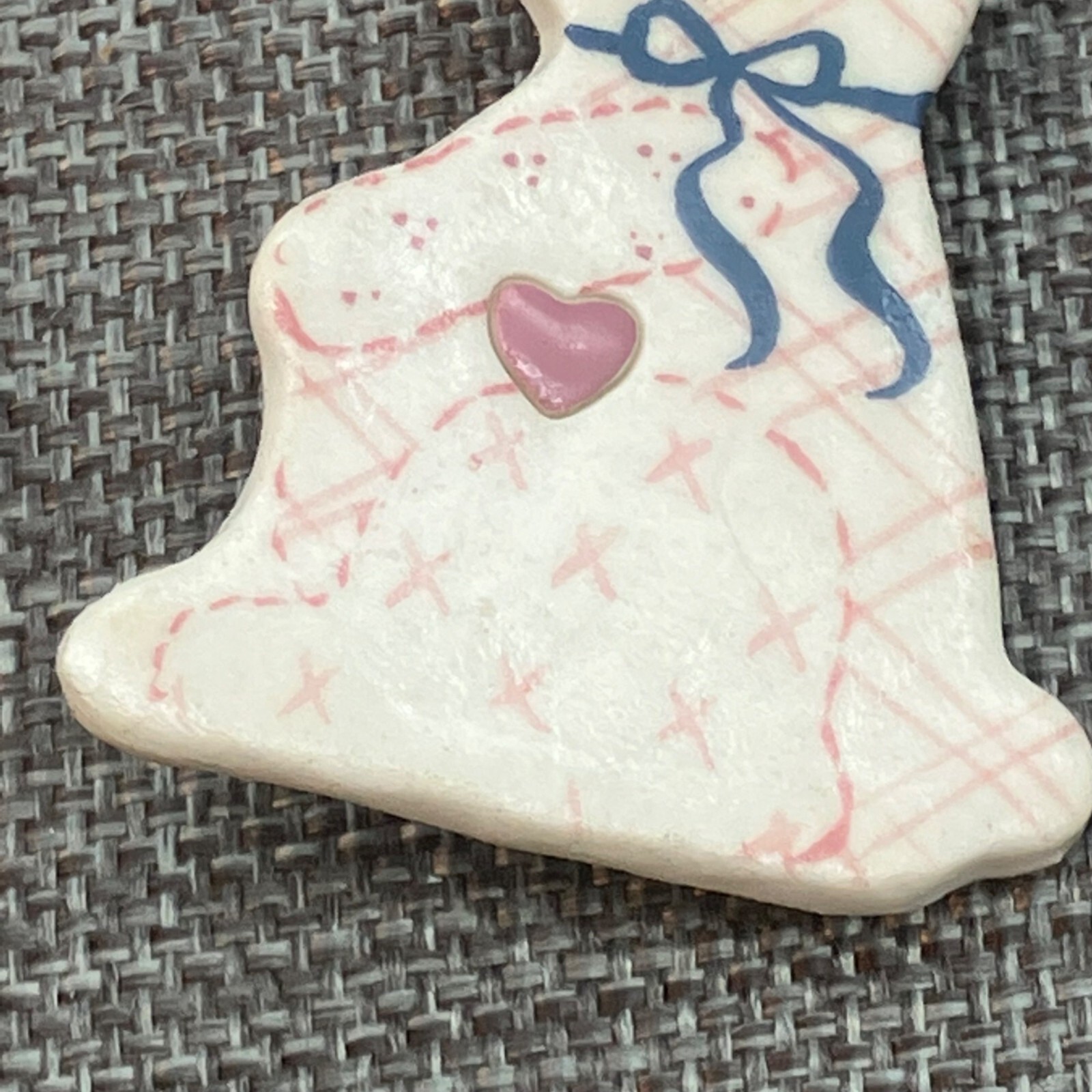 Easter Bunny Pin Brooch White Pink Blue Ceramic Enamel Heart Ribbon Soft Girl