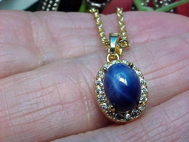 Blue Star Sapphire Pendant 8x6mm & White Topaz 925/Yellow Gold Plate w/ Chain