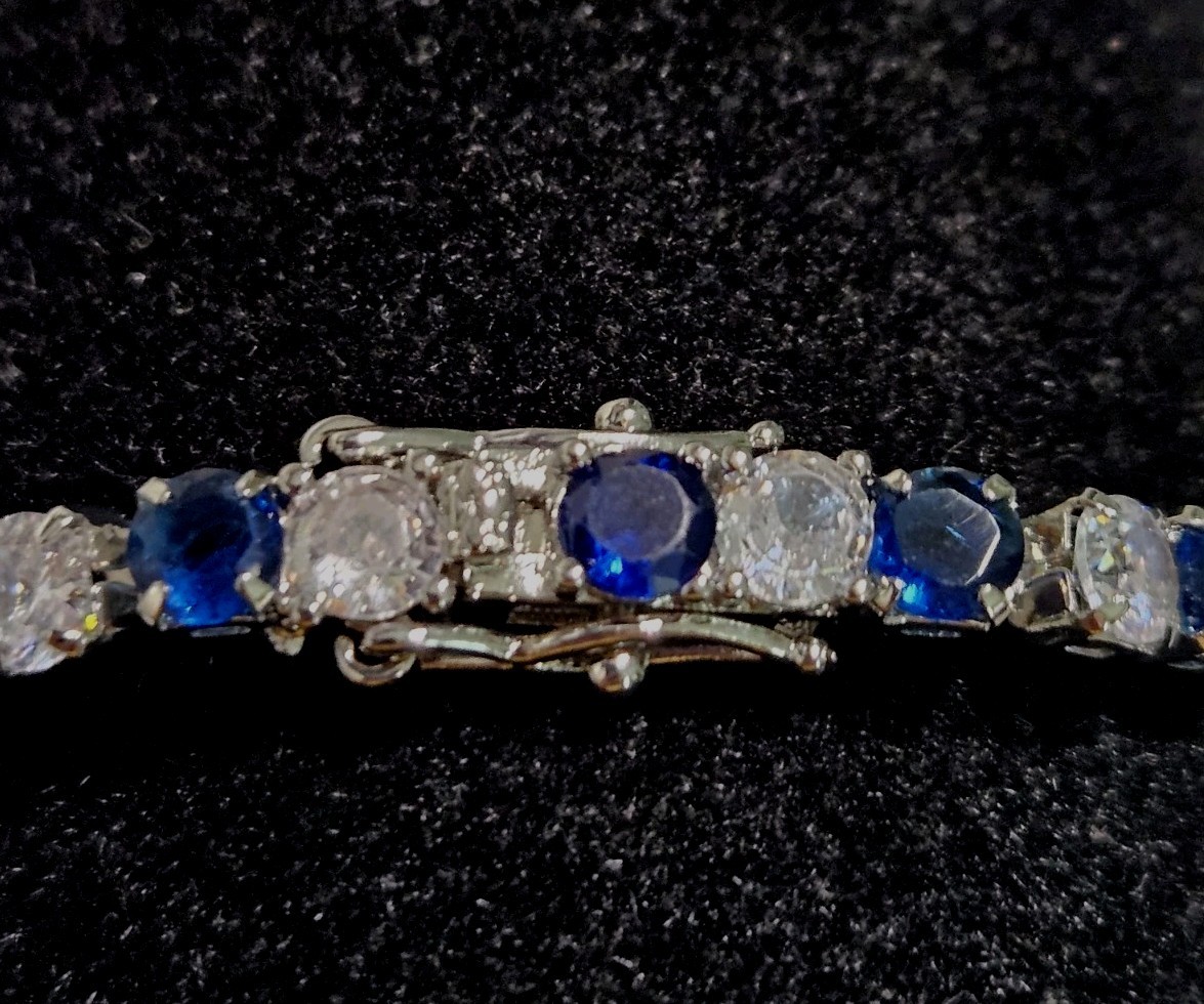 Italian Design Silver 7 Inch Tennis Bracelet with Blue/White Moissanite Gems