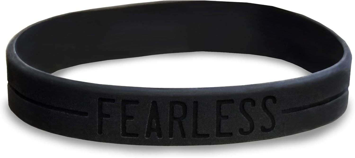 Fearless Black Silicone Bracelet – Inspirational Wristband for Active Women