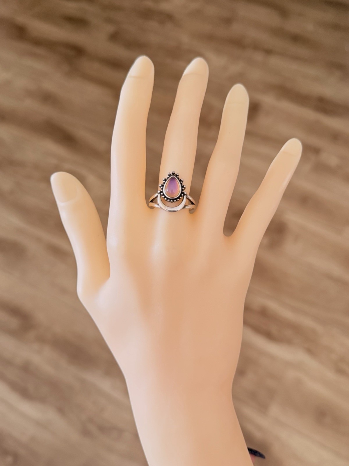 Sterling Silver Moon Teardrop Stone Mood Ring + Color Chart + Gift Box Size 6.5