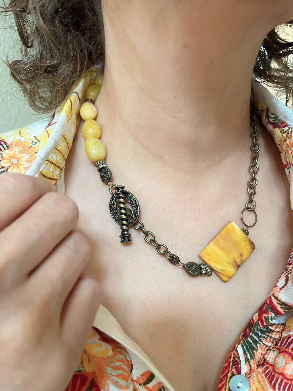 Handcrafted Gold Hued Agate On Bronze Hued Clasp Multi Faceted Multi Look