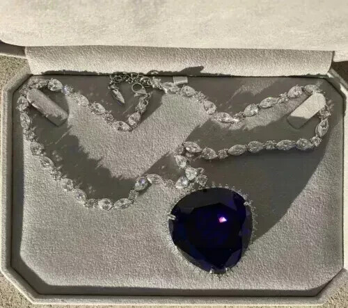 Gorgeous Titanic Heart Of The Ocean Necklace 25 CT Simulated Sapphire 925 Silver