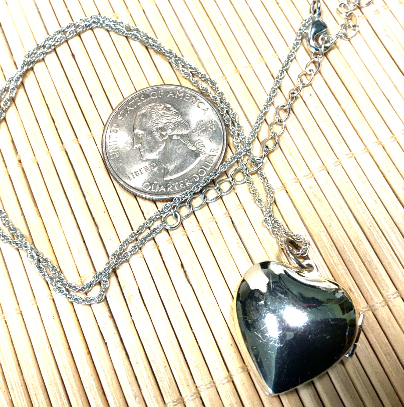 Fashion Necklace Locket Silver Tone Rhinestone Heart Pendant Lot 103D