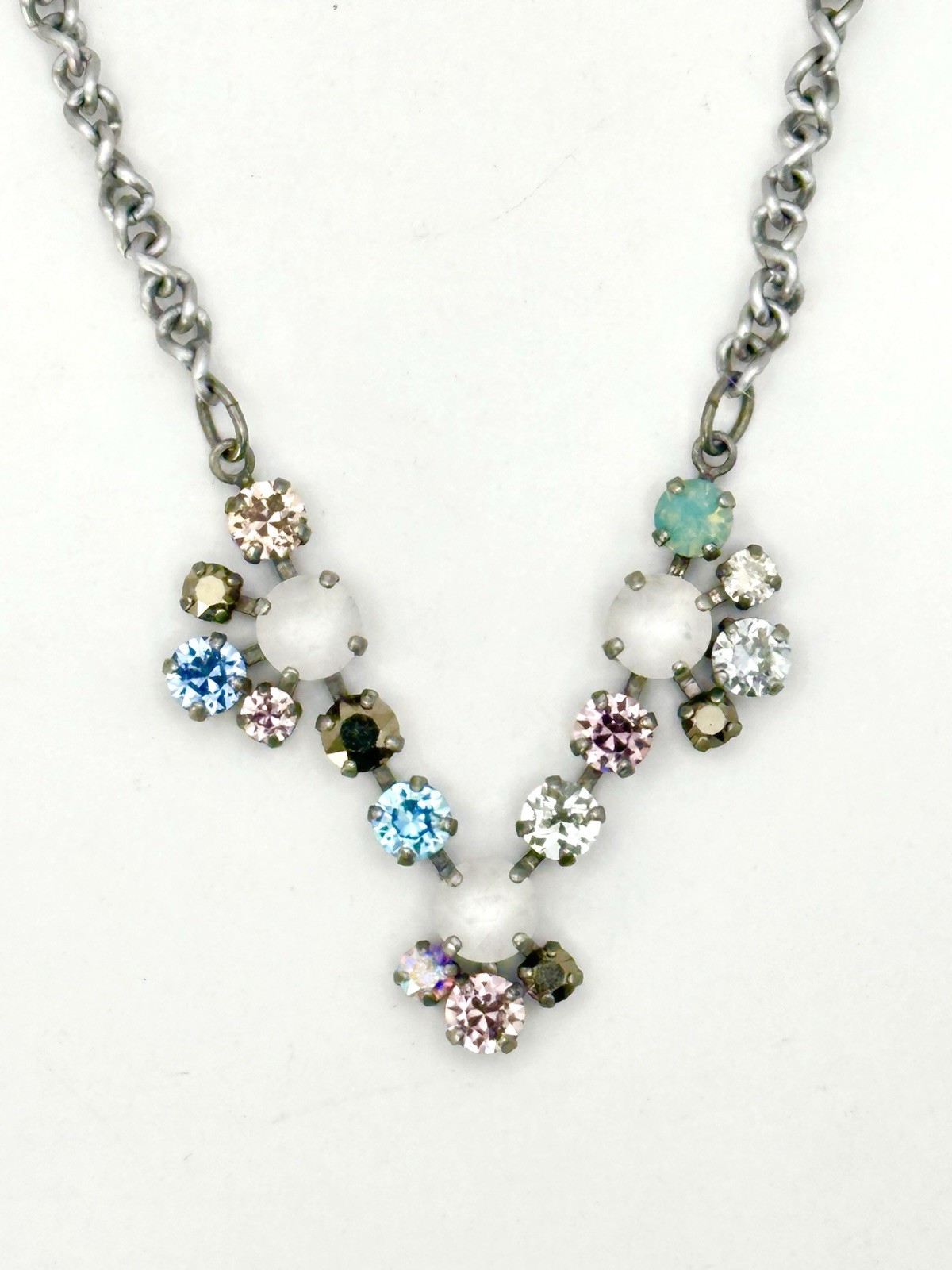Sabika S-16 Vintage Style Pastel Cluster Crystal Necklace