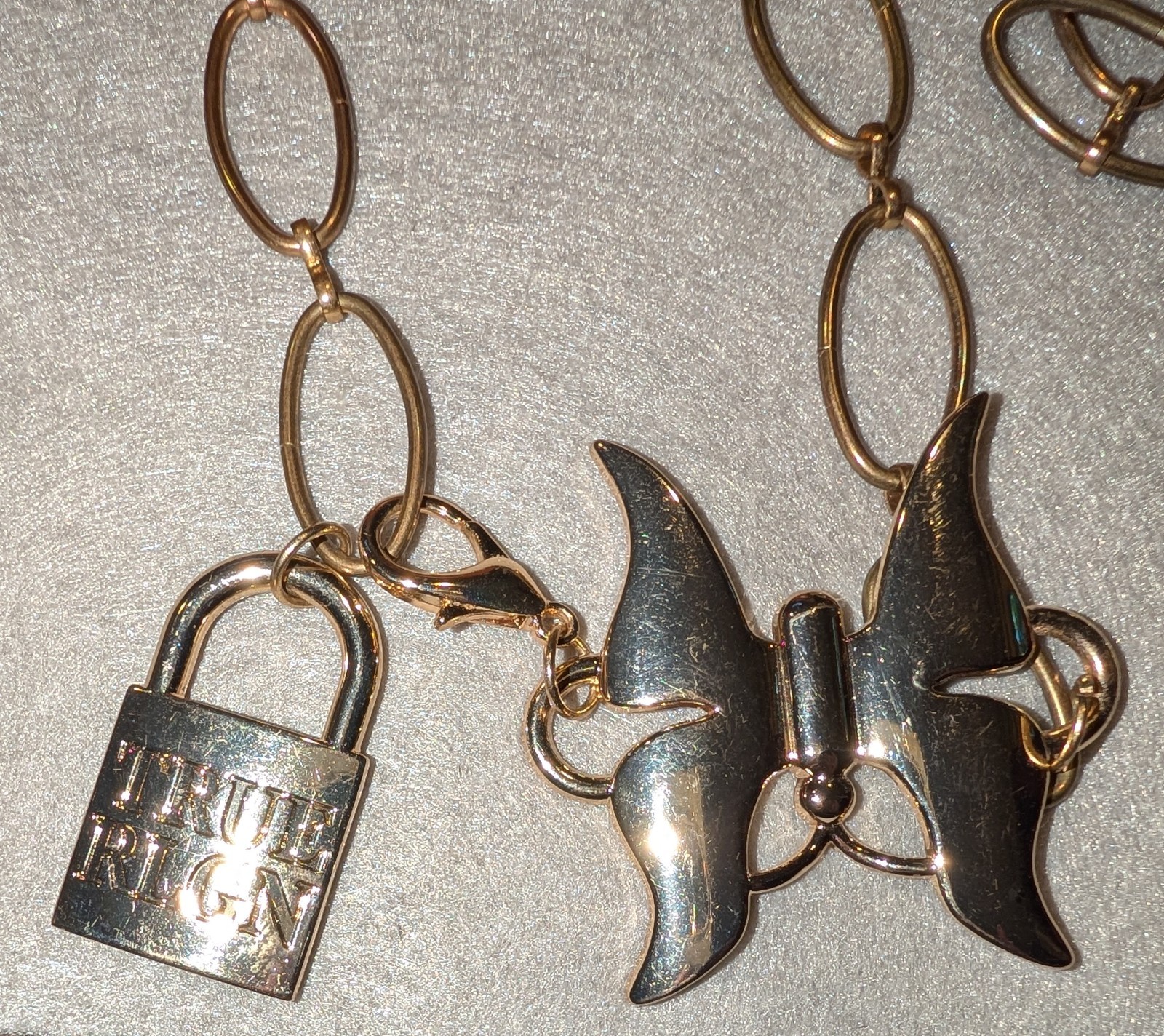 Gold Tone Oval Link Chain Necklace Butterfly Charm Padlock Pendant Lobster