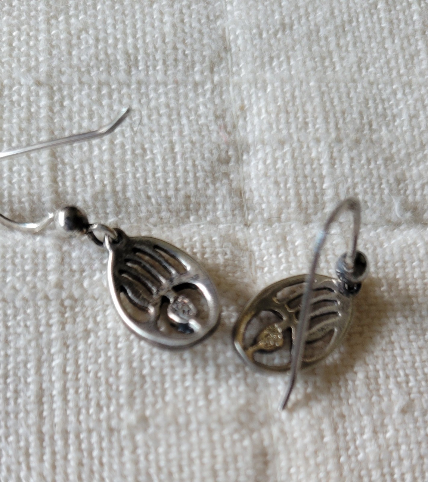 Vintage Native American 925 Sterling Silver Bear Paw Dangle Earrings