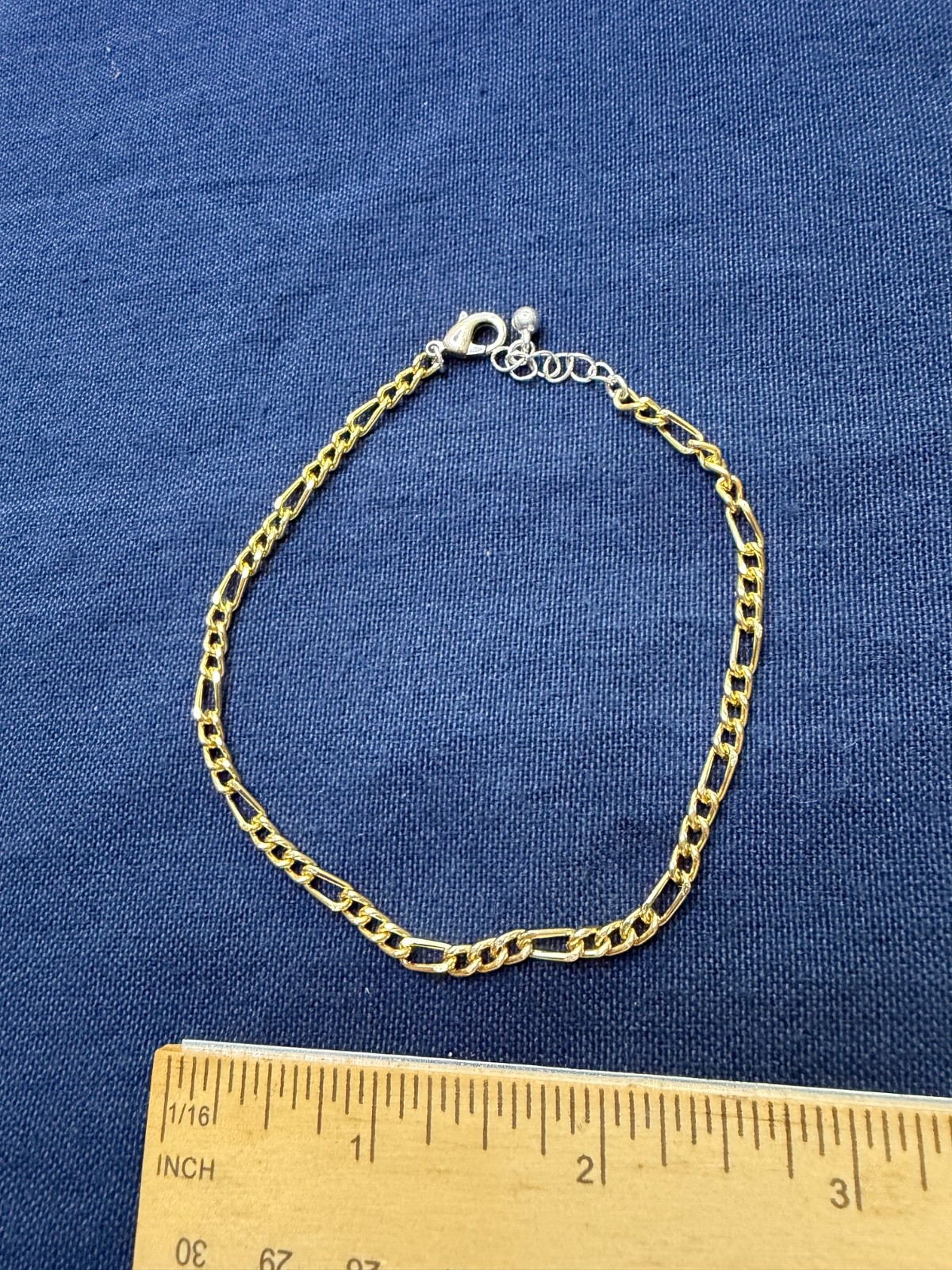 Bracelet Gold Toned Link Chain 8 Inches Length