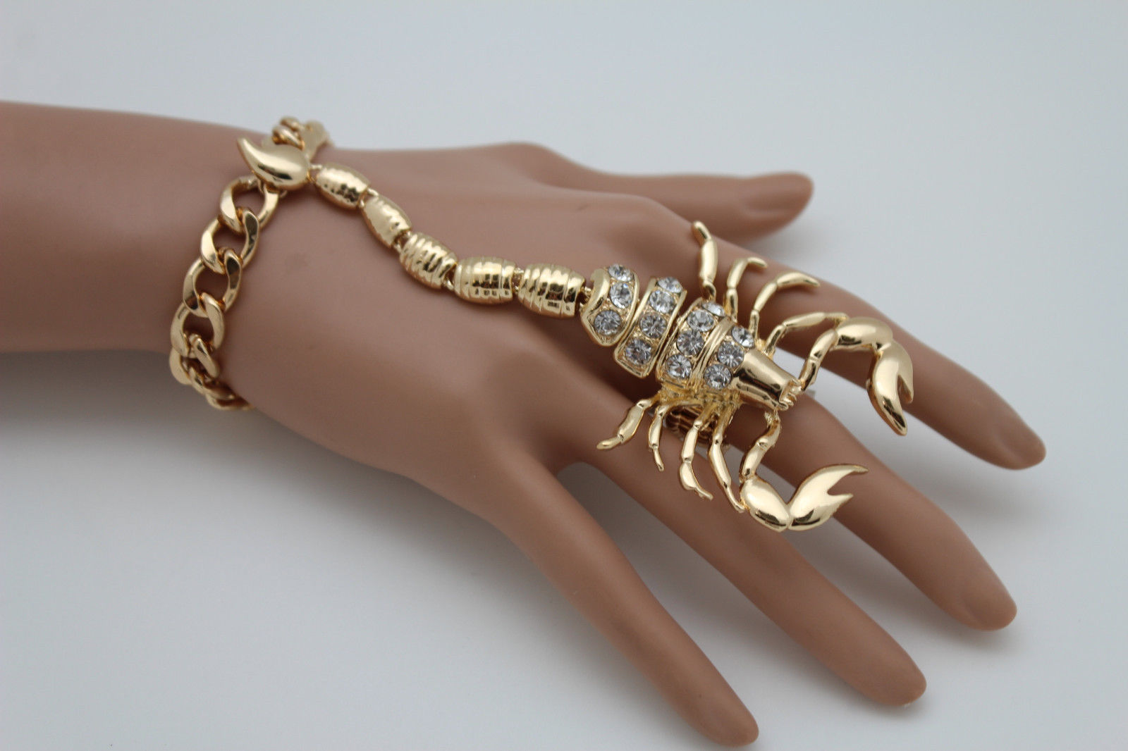 New Women Shinny Gold Scorpion Hand Chains Slave Bracelet Ring Fashion Jewelry