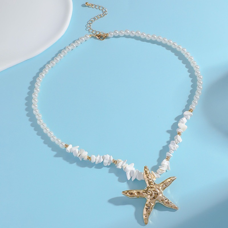 Women’s Bohemian Starfish Pendant Necklace with Imitation Pearl Collarbone Chain