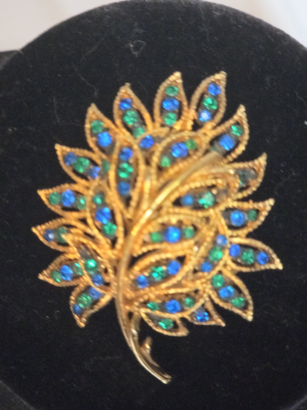 Vintage Gold Tone Leaf Brooch Blue Green Marquise Rhinestone Crystal Accents