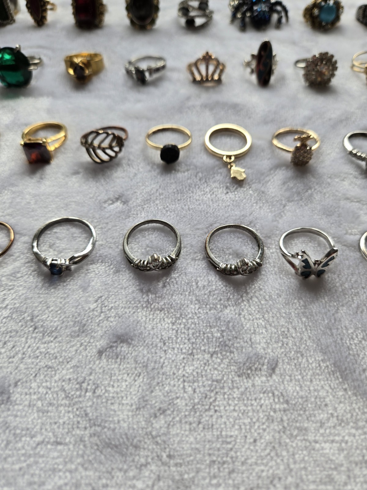 Huge Lot 55 Pc Mixed Rings Vintage to Modern Estate Jewelry Assorted Styles #02