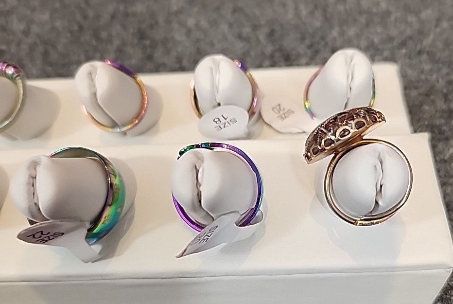 Jewelry 12 Rings Rainbow Collection See Description Lot #211