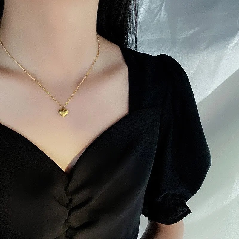 Women’s Fashion Jewelry Gold Heart Pendant Necklace 1-33