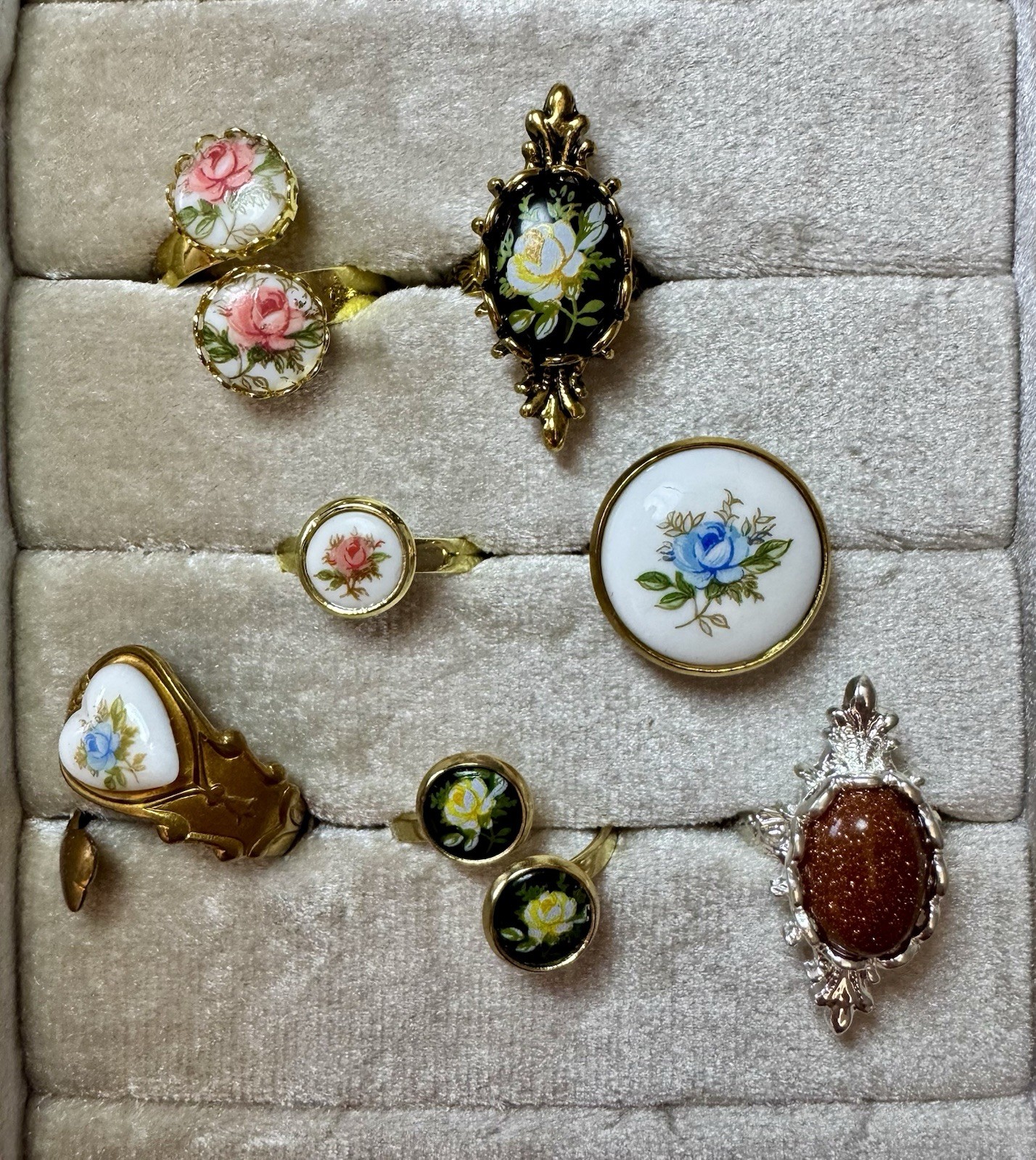 Handcrafted Rings Lot Of 7 Rings Mixed Sizes Adjustable Costume Jewelry Rings