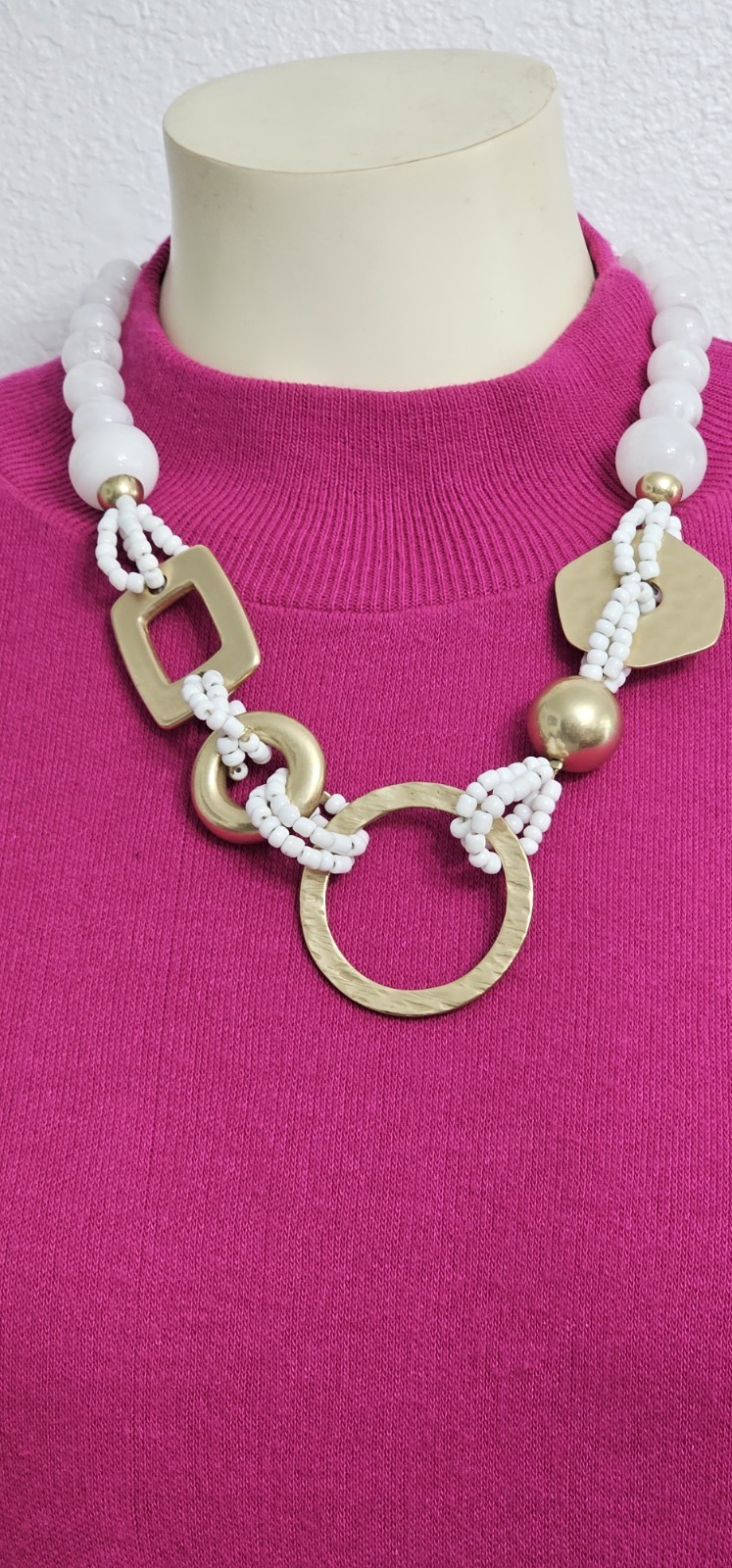 CHICOS women choker necklace gold tone metal white glass beads 10 to 12”