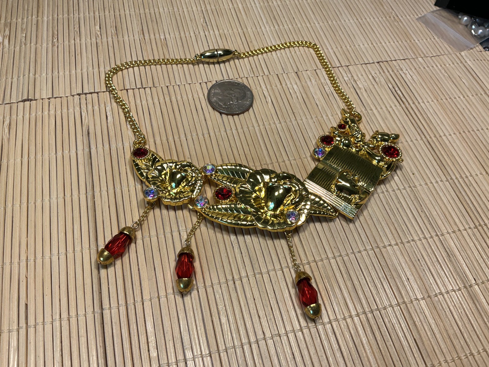 Fashion Necklace Gold Tone acrylic Ruby Drops Rhinestone Roses Choker Lot 103B