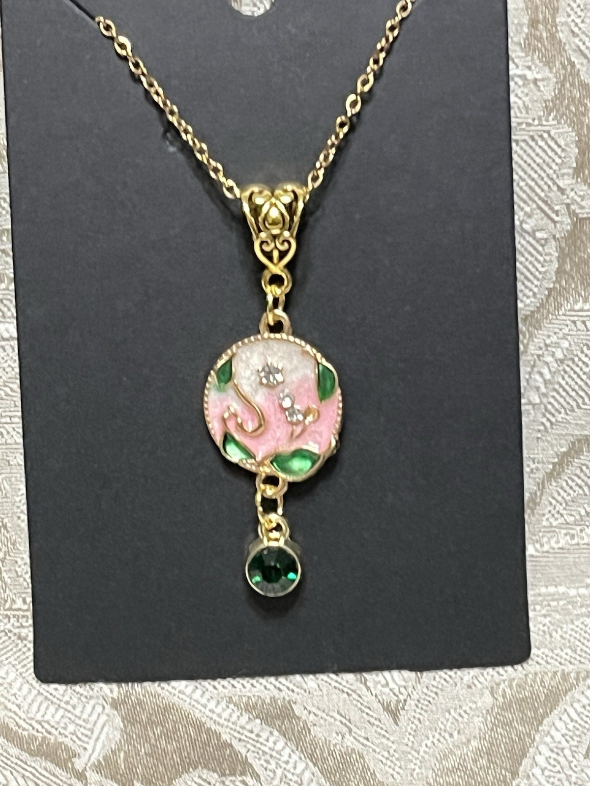 Retro Floral Gem Enamel Pendant Gold 18” Necklace Bohemian Floral Novelty