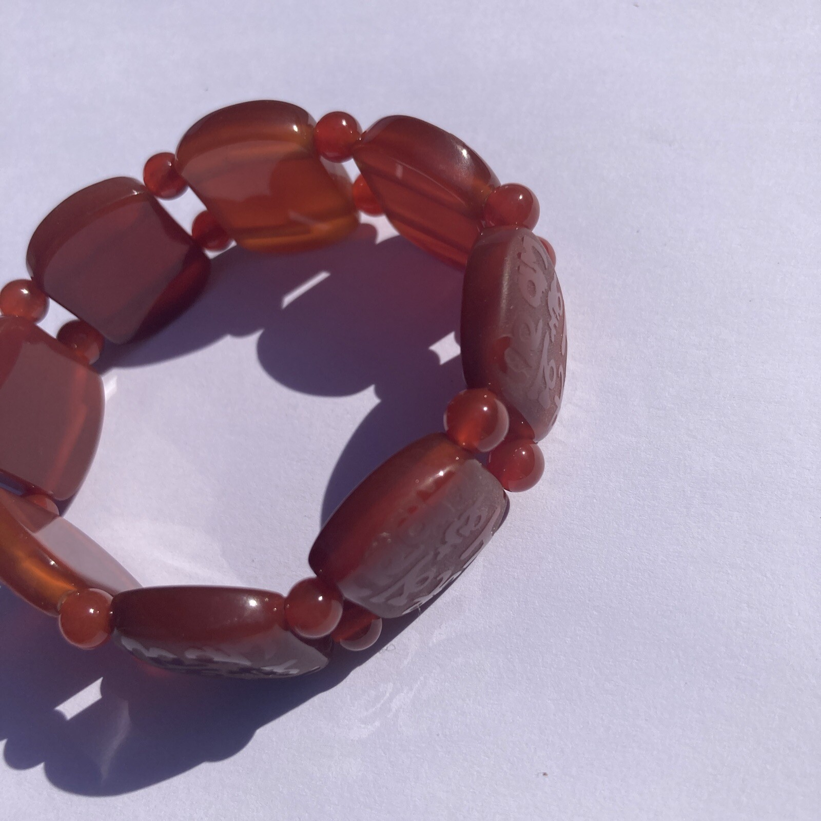 Amber Color Etched Stone Stretch Bracelet Heavy 55g Fashion Jewelry