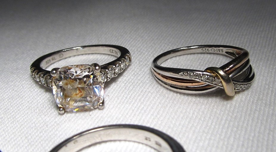Lot of 13 Rhinestone Fashion Rings All Size 7 C3510