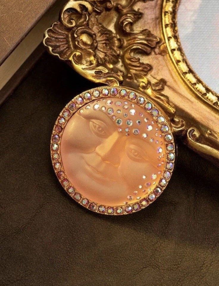 Rhinestone Frosted Foggy Moon Face Brooch Pin Beautiful Unique