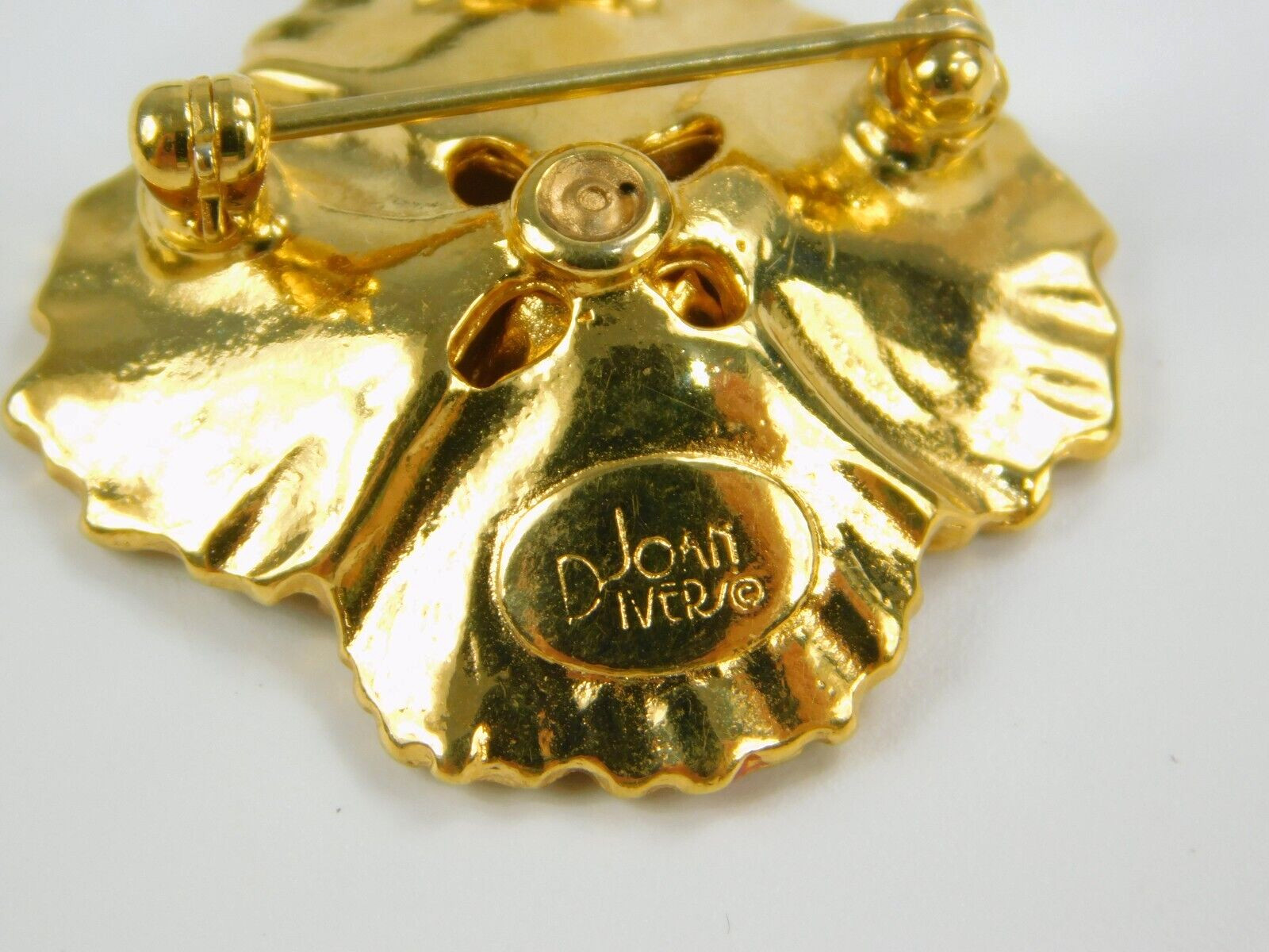 Joan Rivers Peach Enamel Rhinestone Flower Brooch Pin Pendant 1 1/8″