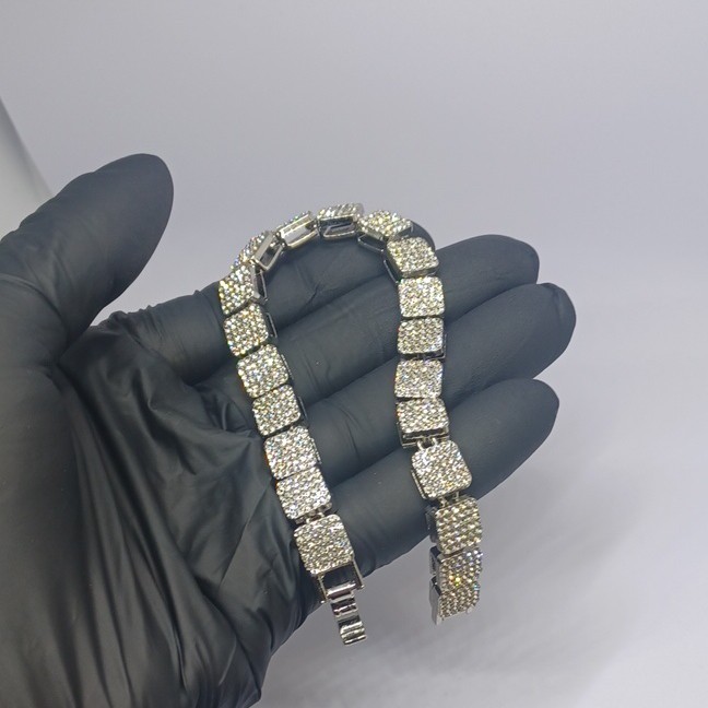 8.5″ 9mm Crystal Paved Cluster Box Bracelet Stainless Steel