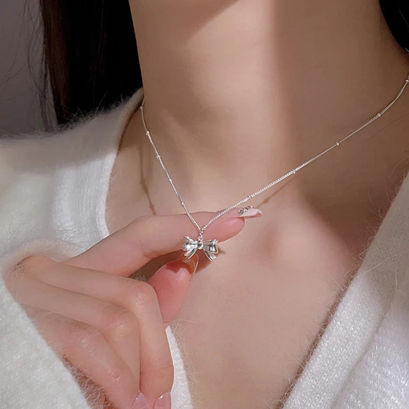 New Shiny Silver Colour Butterfly Necklace Ladies Exquisite Double Layer Clavicl