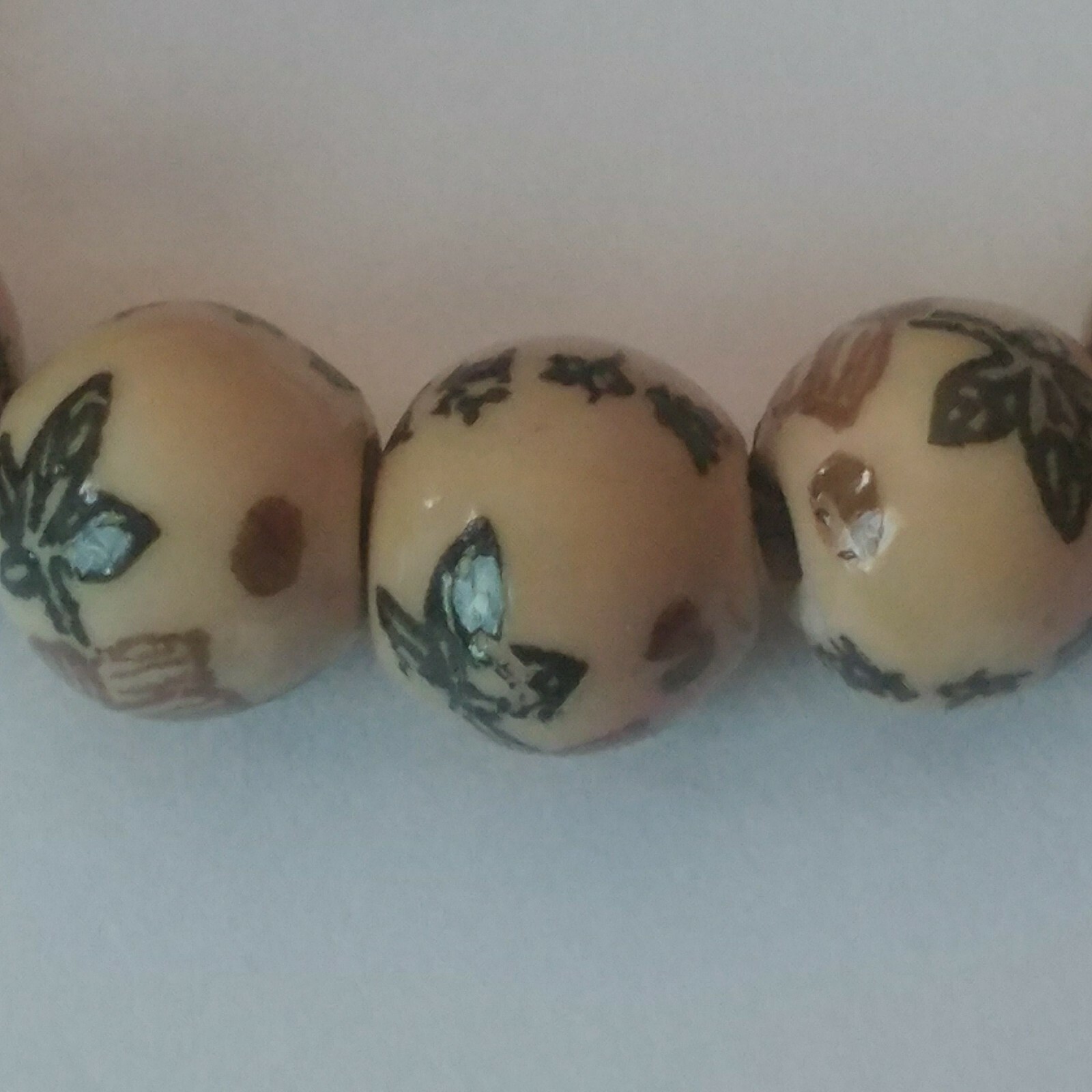 Oriental Beaded Bracelet-handmade-6″-elastic cord-tea motif-beige/brown