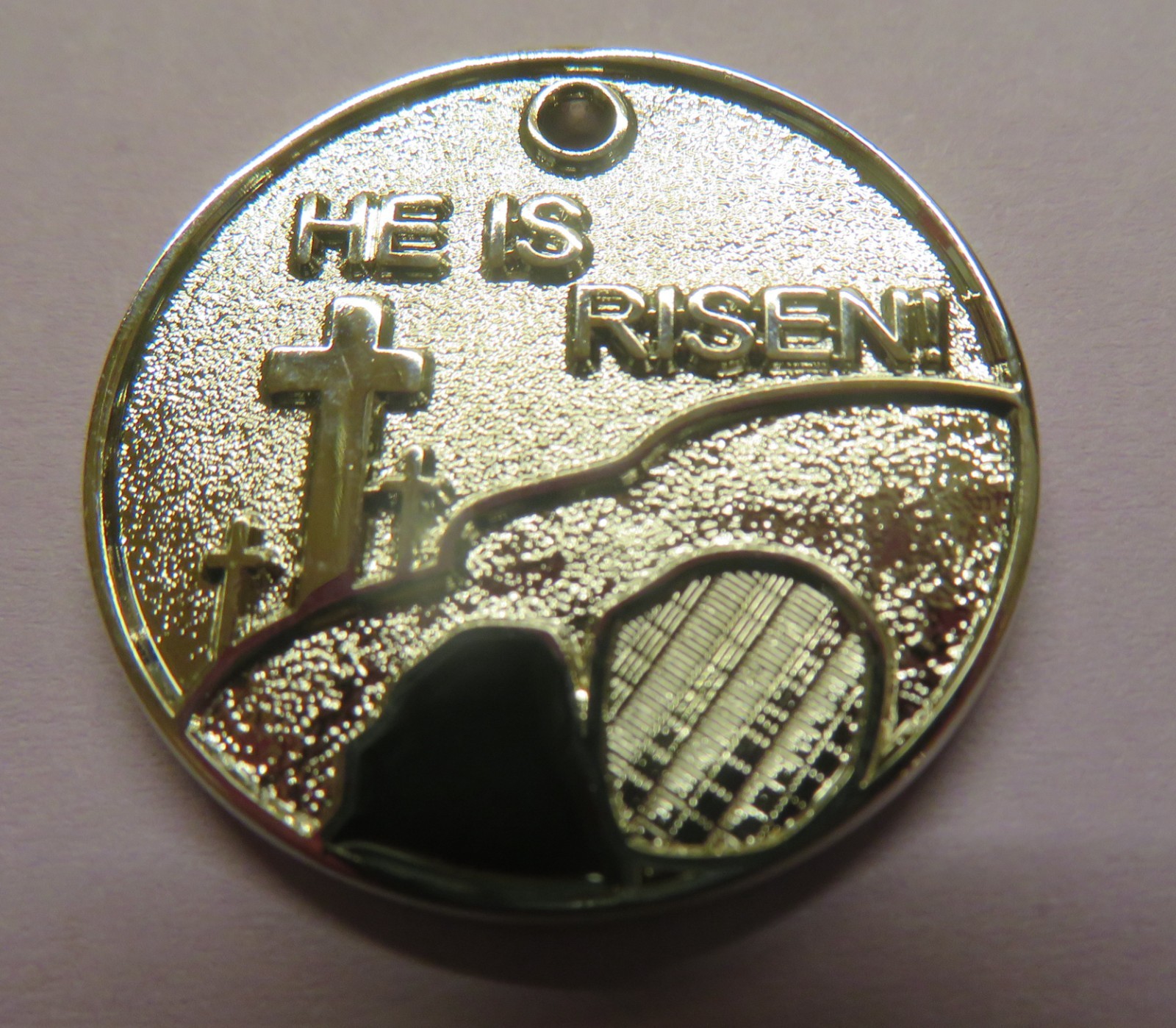EASTER / LENT Necklace Medallion Empty Tomb on one side, Christ On Cross on Back