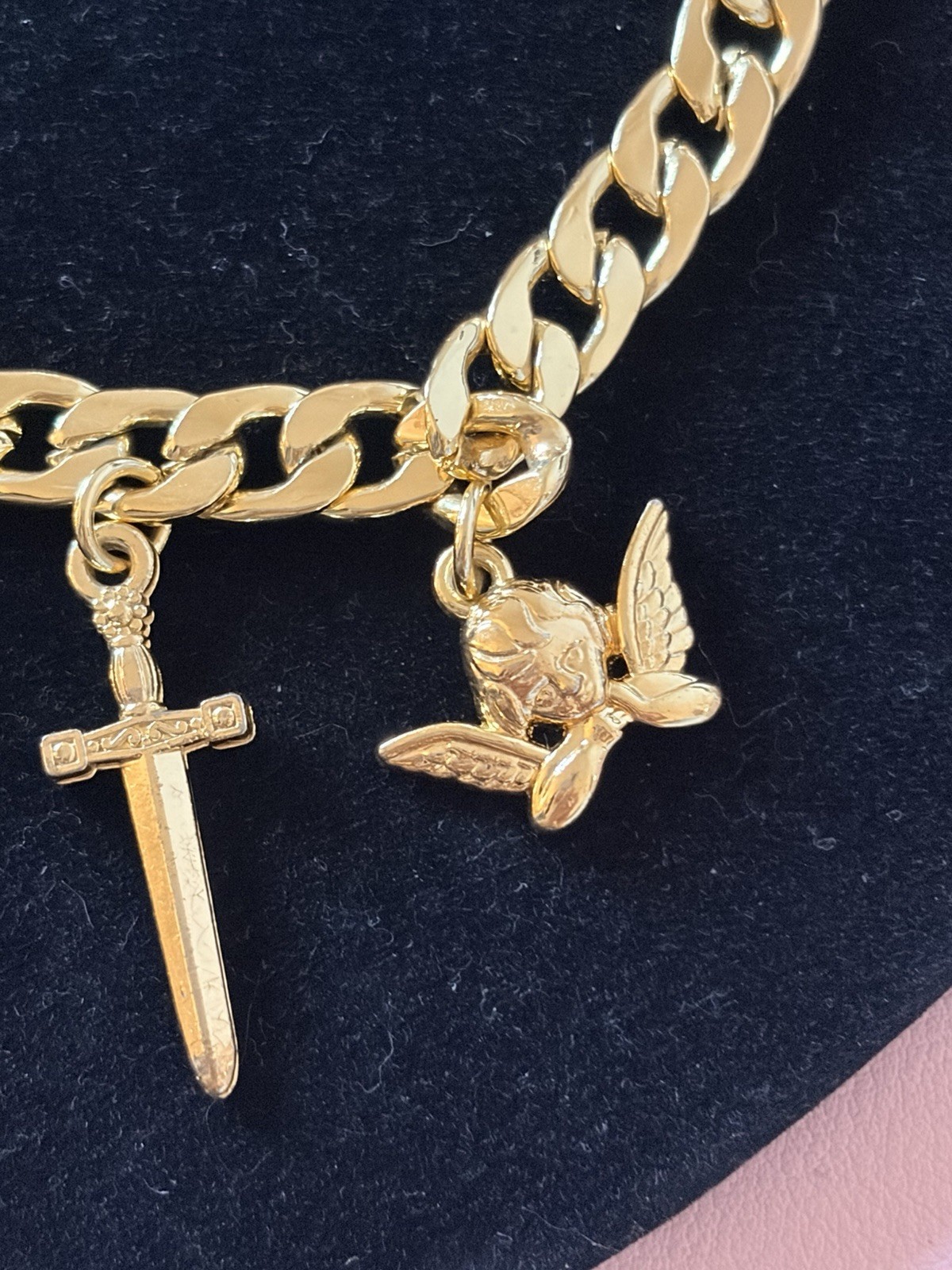 Dalmata Gold Tone Curb Link Rhinestone Cross Charm choker Lobster Adjustable
