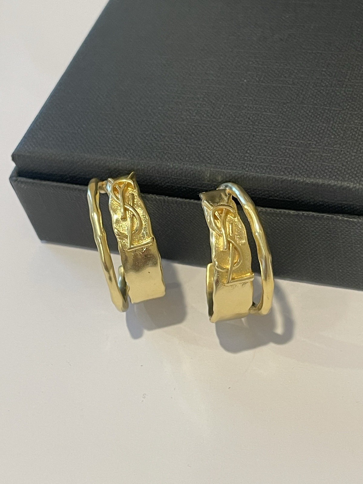 SAINT LAURENT Gold earrings with butterfly brooch