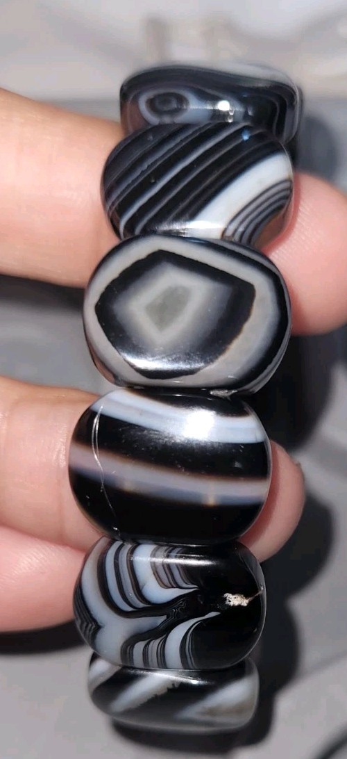 Black Agate Bracelet 13.1 mm Please See Pictures For Measurements N Color Detail